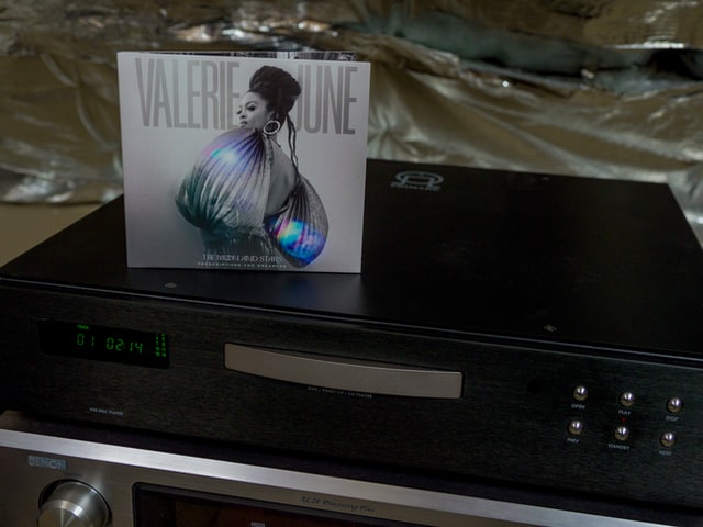 Best Speakers for Arcam Solo