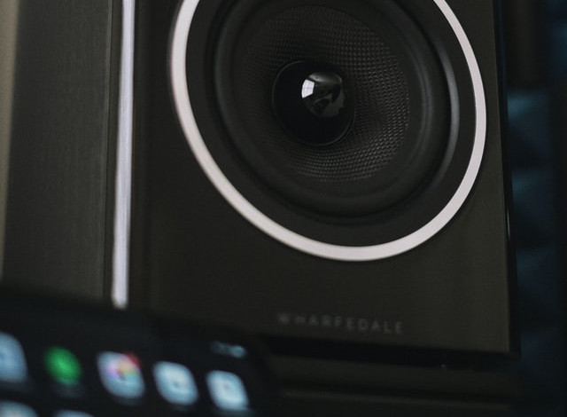 Best Speakers for Yamaha RX-V683