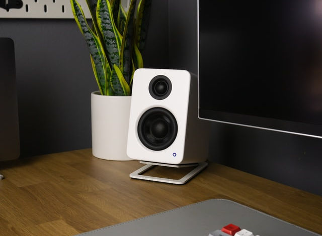 Best Speakers for Rega Planar 2