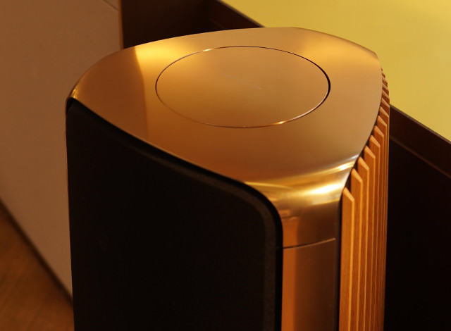 Best Speakers for Roksan Blak
